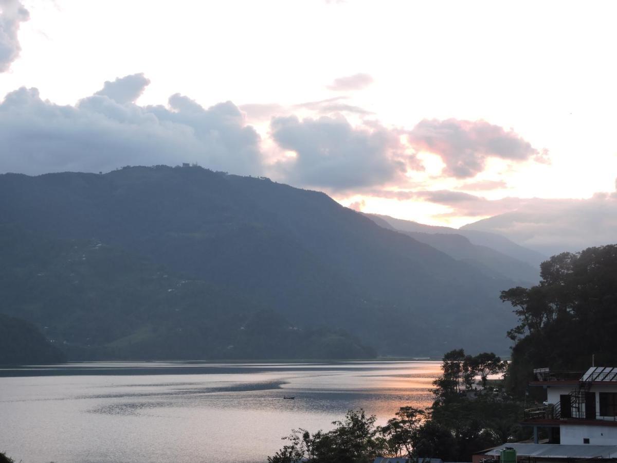 The Eagle Zone Hotel Pokhara Exterior foto